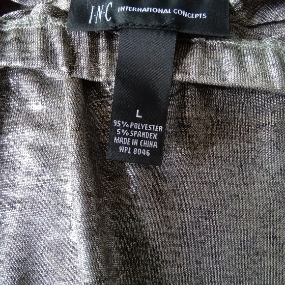 Inc international Concepts, Silver Metallic, Large - Picture 3 of 3